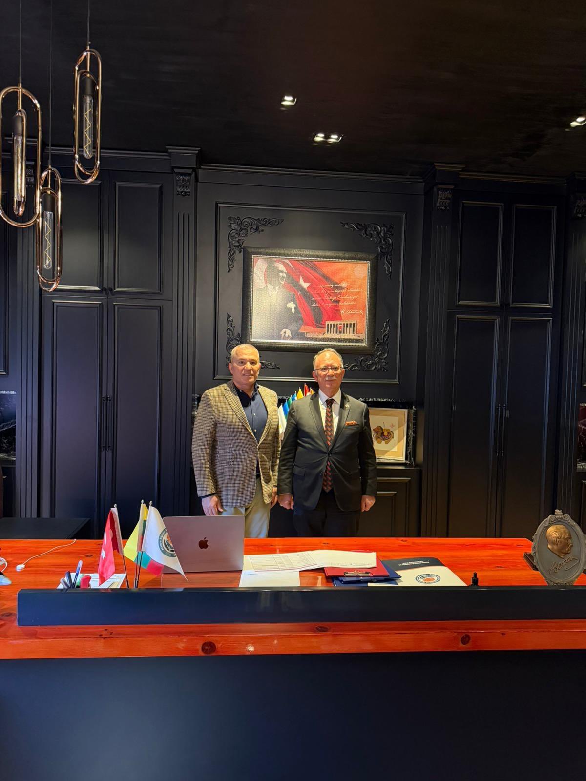 5596Be7D C4Aa 49Bc Ba3A E2Ec5F1D4532