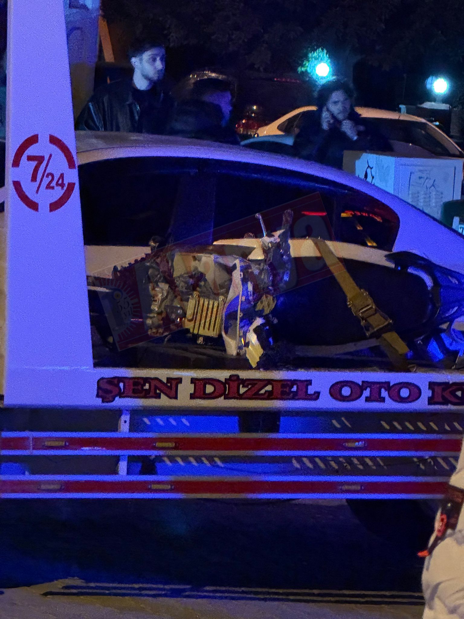 Feff8Bba 9D31 493E B327 E9B144Aed768 (3)