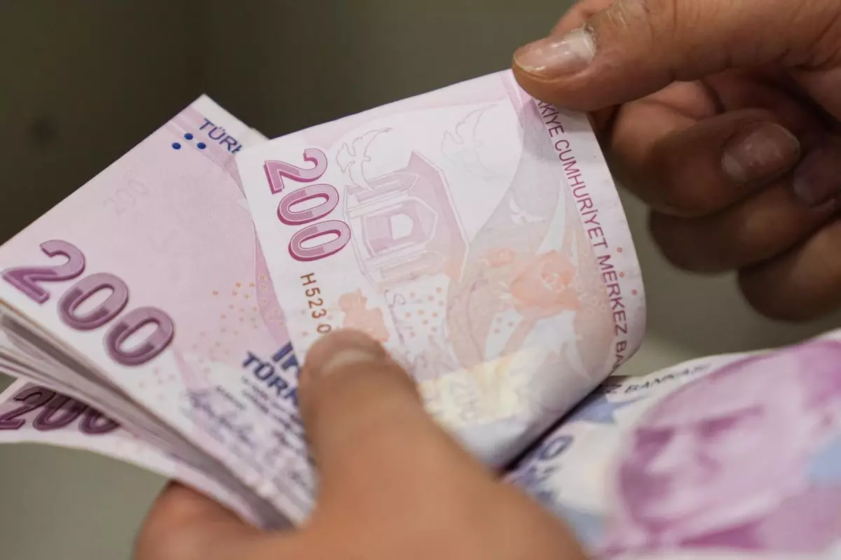 Son Dakika! Yeni zamlı memur maaşları belli oldu