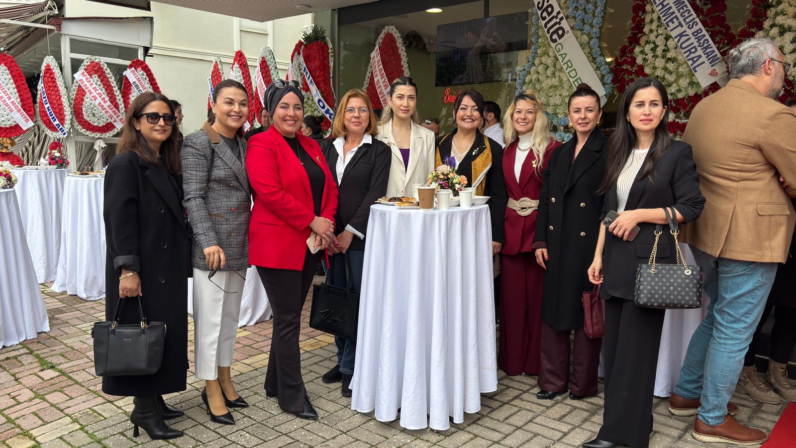 0871A07D 82F7 4D67 8128 049Ff8506555