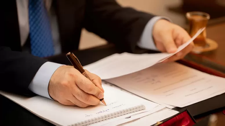 Taşınır mallar satılacak