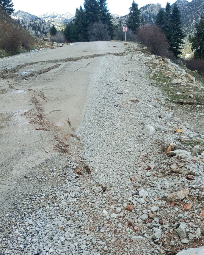 Konya Nin Antalya Ya Acilan Ikinci Kapisi Da Kapanabilir Heyelan Tehdit Ediyor 240209 1