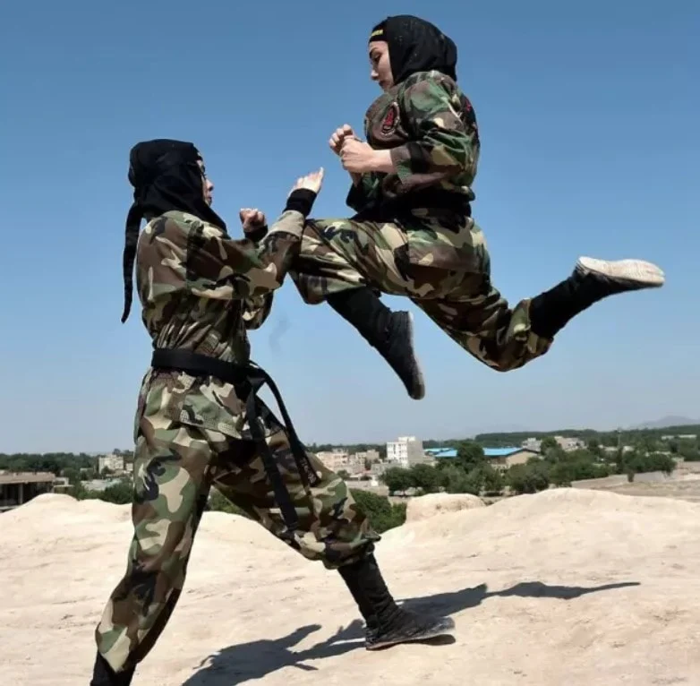 1Jpg Pga5Xx Fb H0E B1Km4B R69S Q