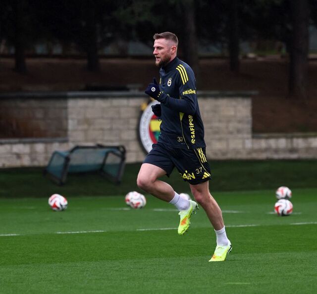 3870049 46Fe7Dd6808A8B7E4De8F1367A2Abf20 640X640