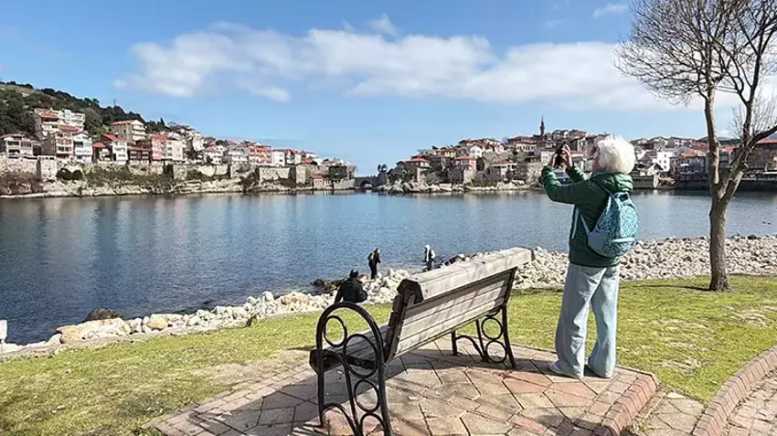 69B909Cf734Bf4E1B16Ea875