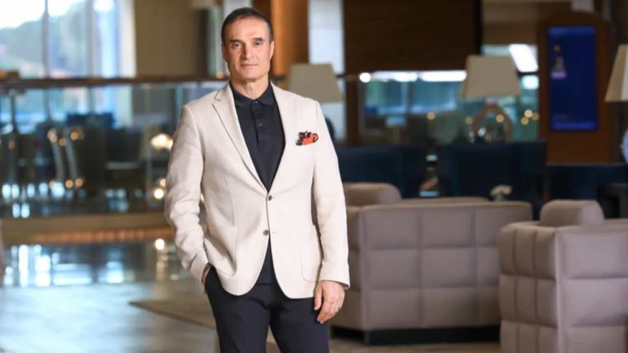 Ercan Cek Profesyonel Otel Yoneticileri Dernegi Baskan Yardimcisi