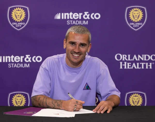 Griezmann Yeni Kulubune Imzayi Atti Temmuz 19685185 8315 M