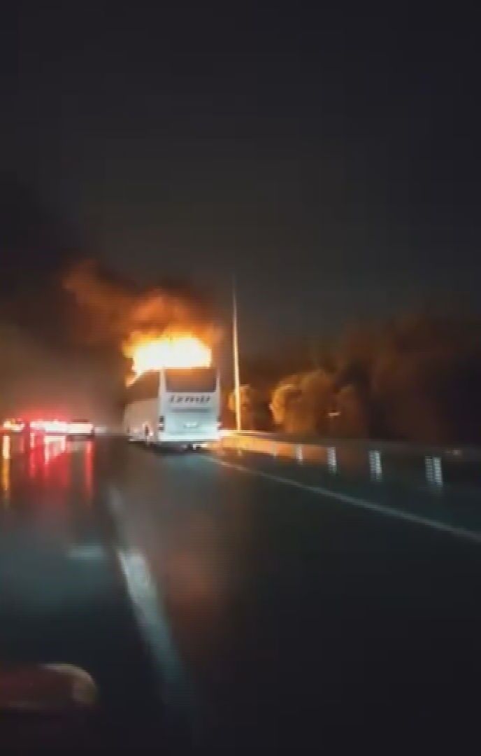 Son dakika - Yolcu otobüsünde yangın çıktı