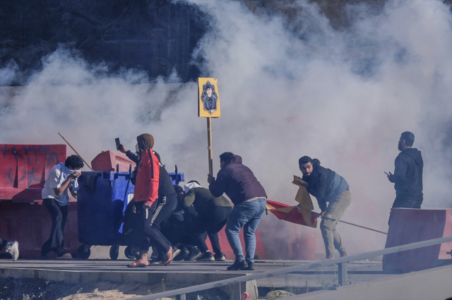 Irak Da Karisti Siiler Yesil B 19612551 1604 5 M