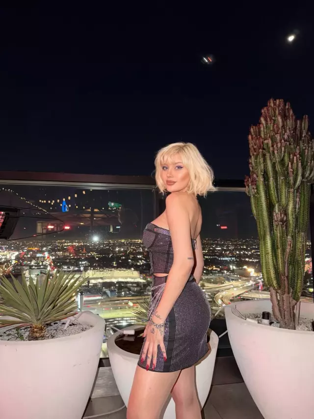 Iste Benim Stilim Yarismacisi 19652821 2453 4 M