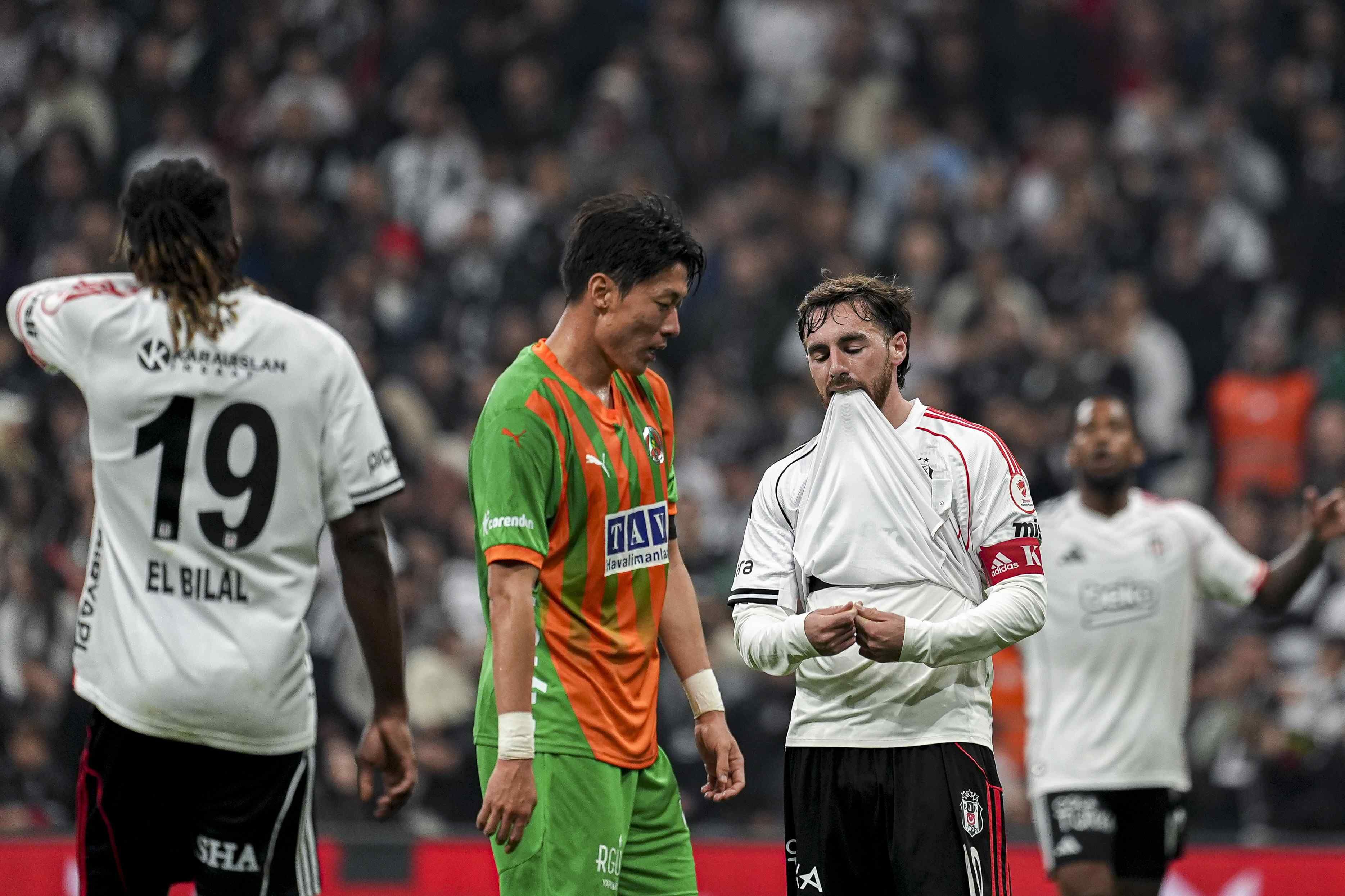 Aa 20260423 41194306 41194302 Besiktas Corendon Alanyaspor (1)