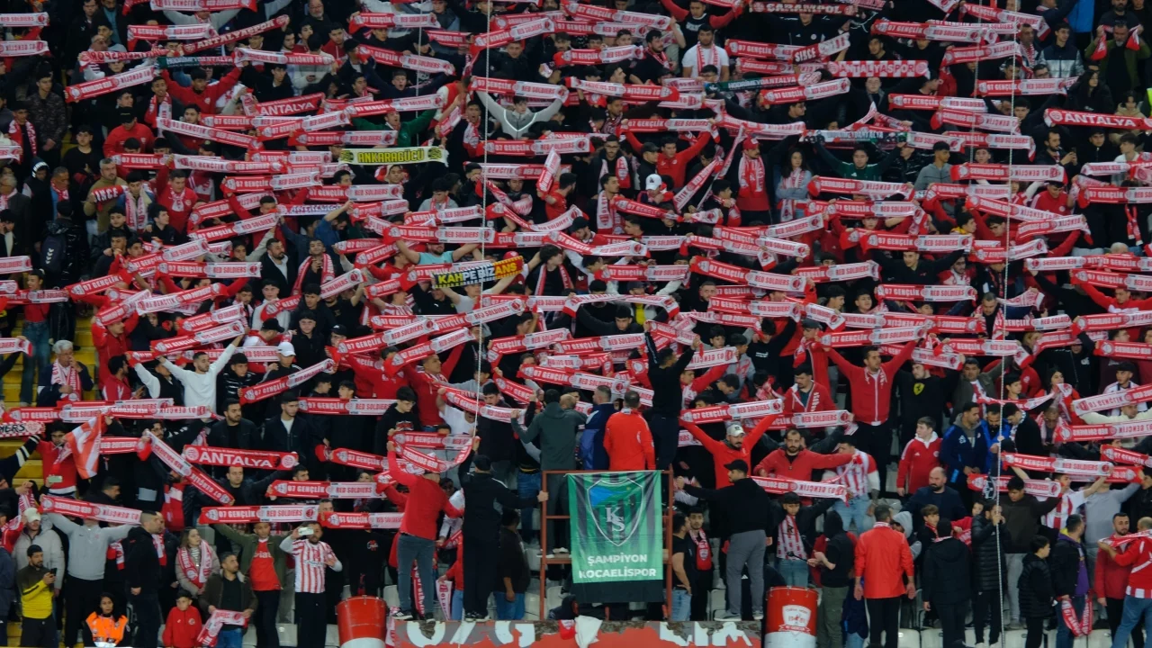 Antalyaspor Taraftarlar 67