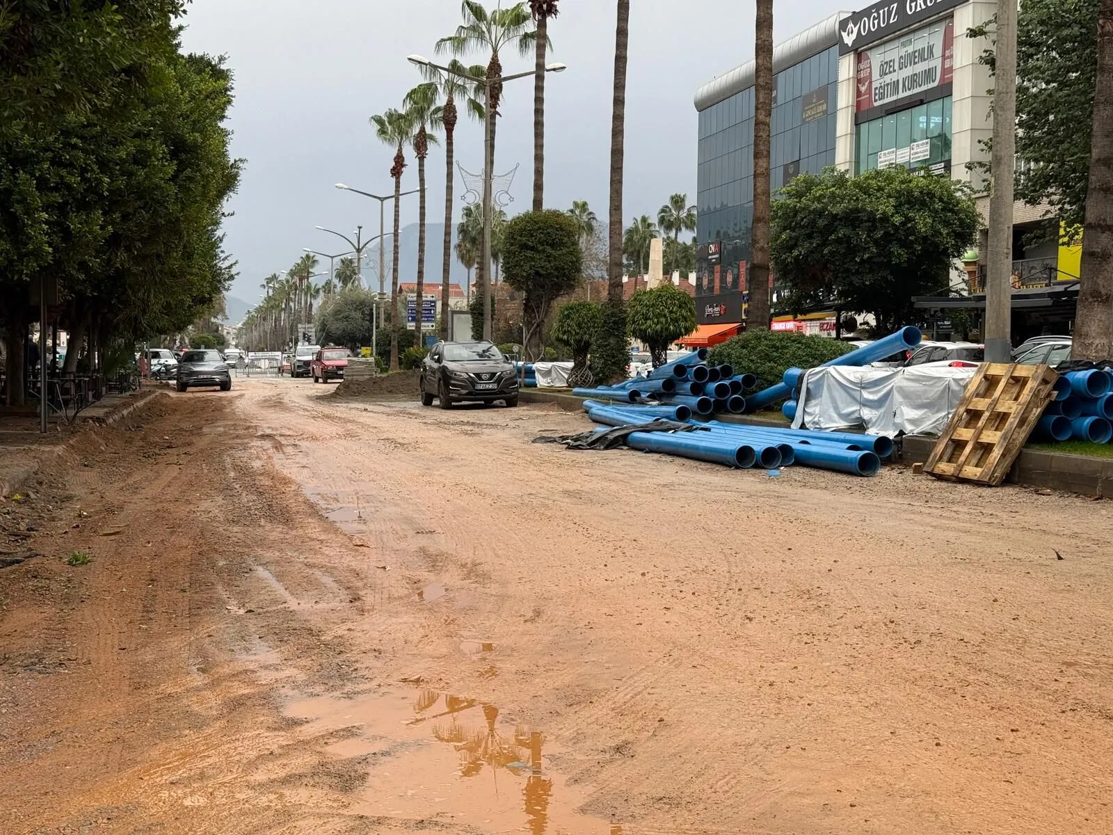 Ataturk Caddesinde Isler Yolunda Alanyada 2 Aya Asfalt Serilecek 2
