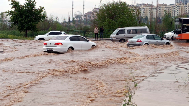 Gaziantep Ile Sanliurfayi Saga 19799837 2774 5 M