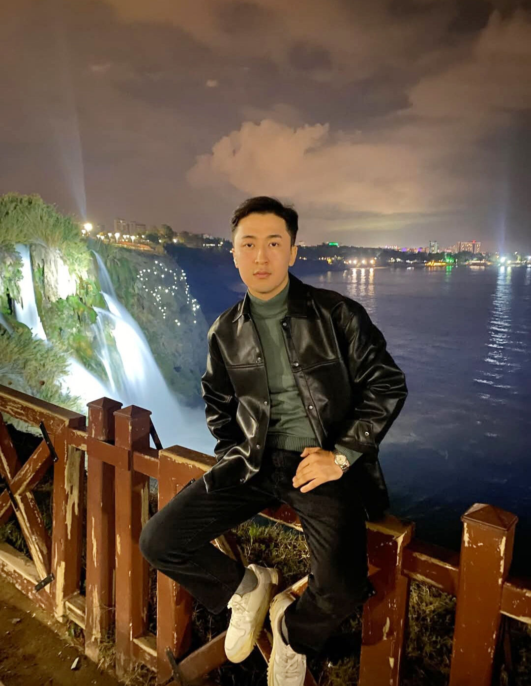 Antalya'da otel çalışanı feci kazada can verdi