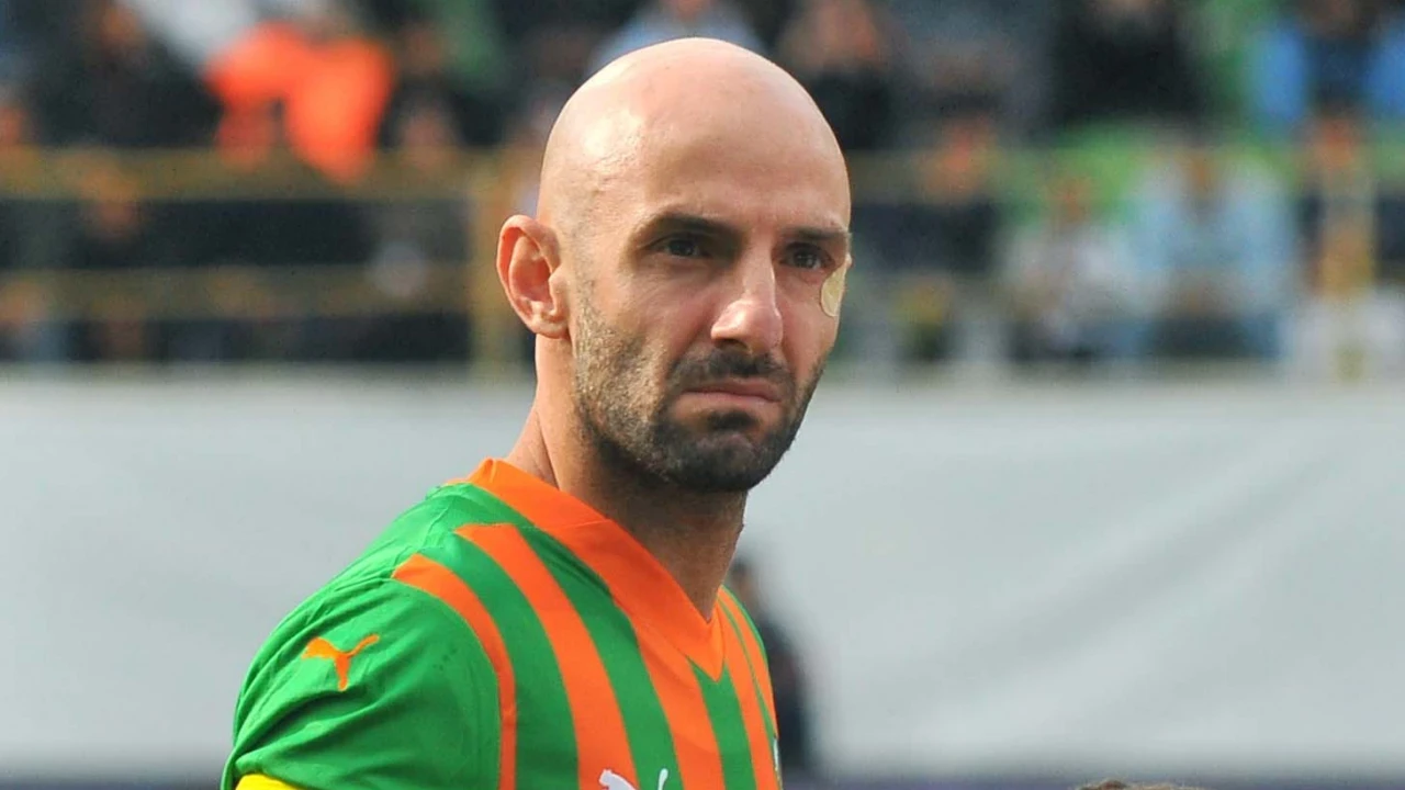 Alanyaspor efsanesinden 13 yıl sonra duygusal veda