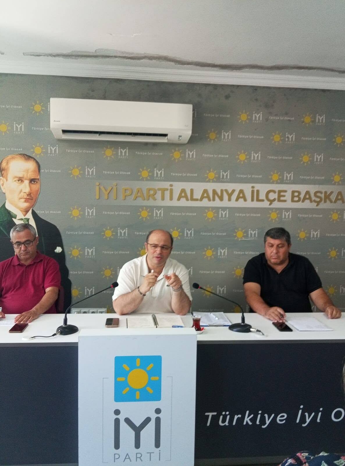İyi̇ Parti-5