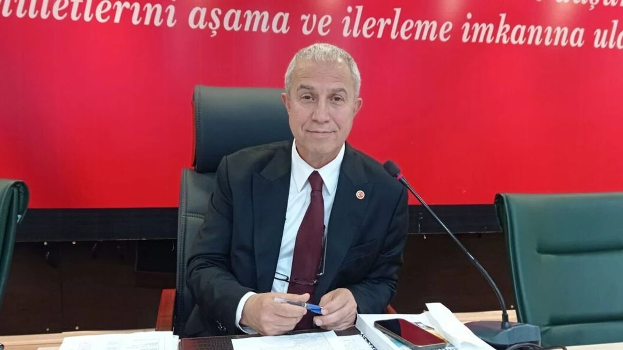 Osman Özçelik