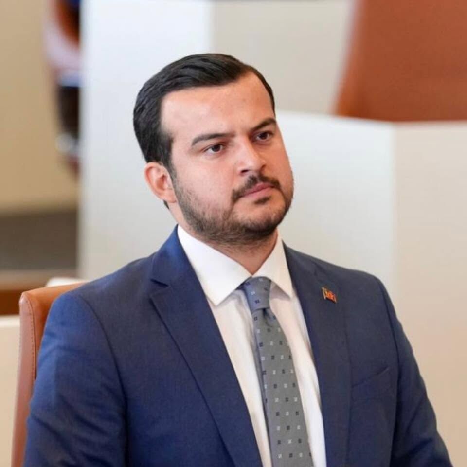 Nazmi Zavlak-1