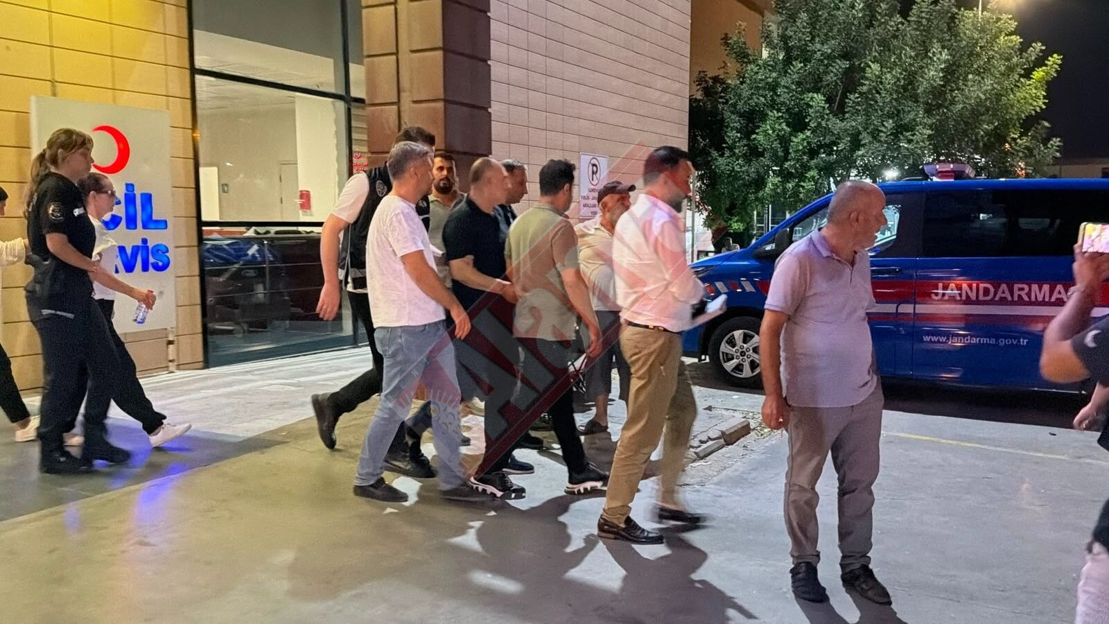 Adliye önünde güvenlik önlemleri