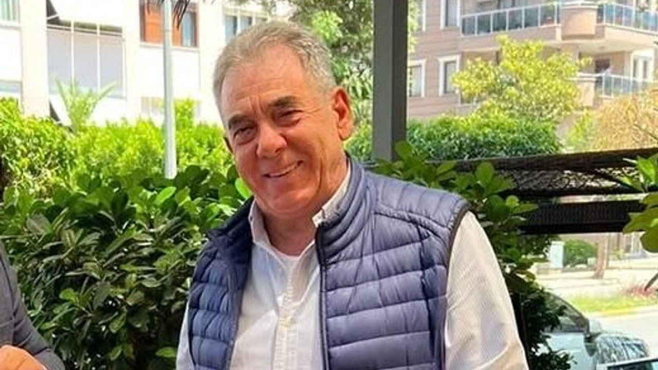 Uğur Sipahioğlu