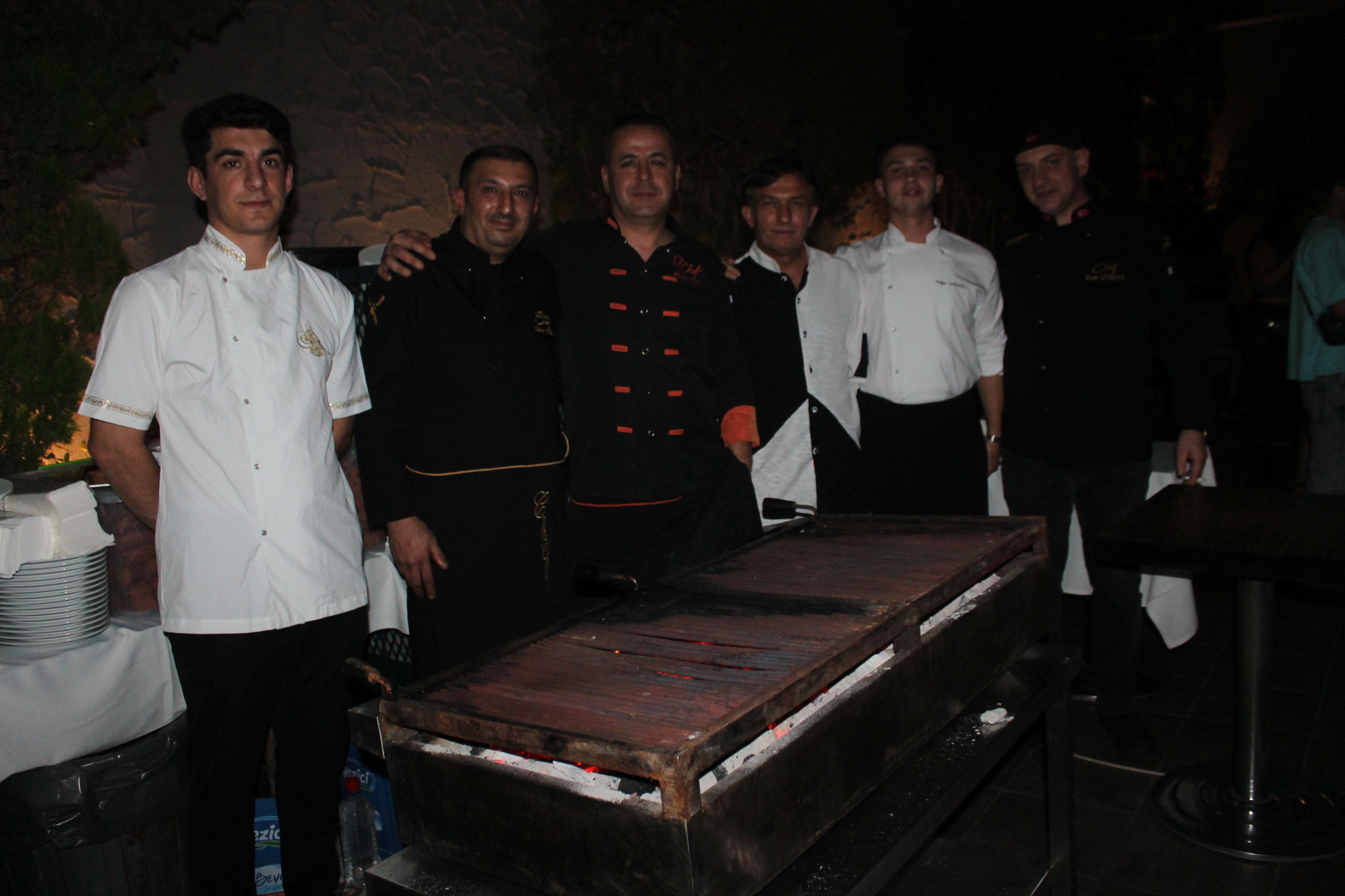 Chef Hasan Kilim Ve Ekibi
