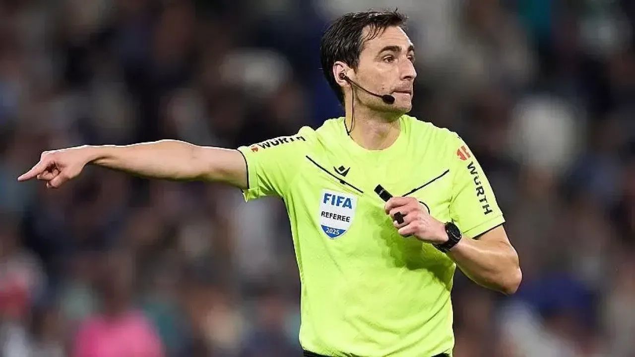 Fenerbahçe-Slavia Prag maçının hakemi belli oldu! UEFA'dan ispanyol atama