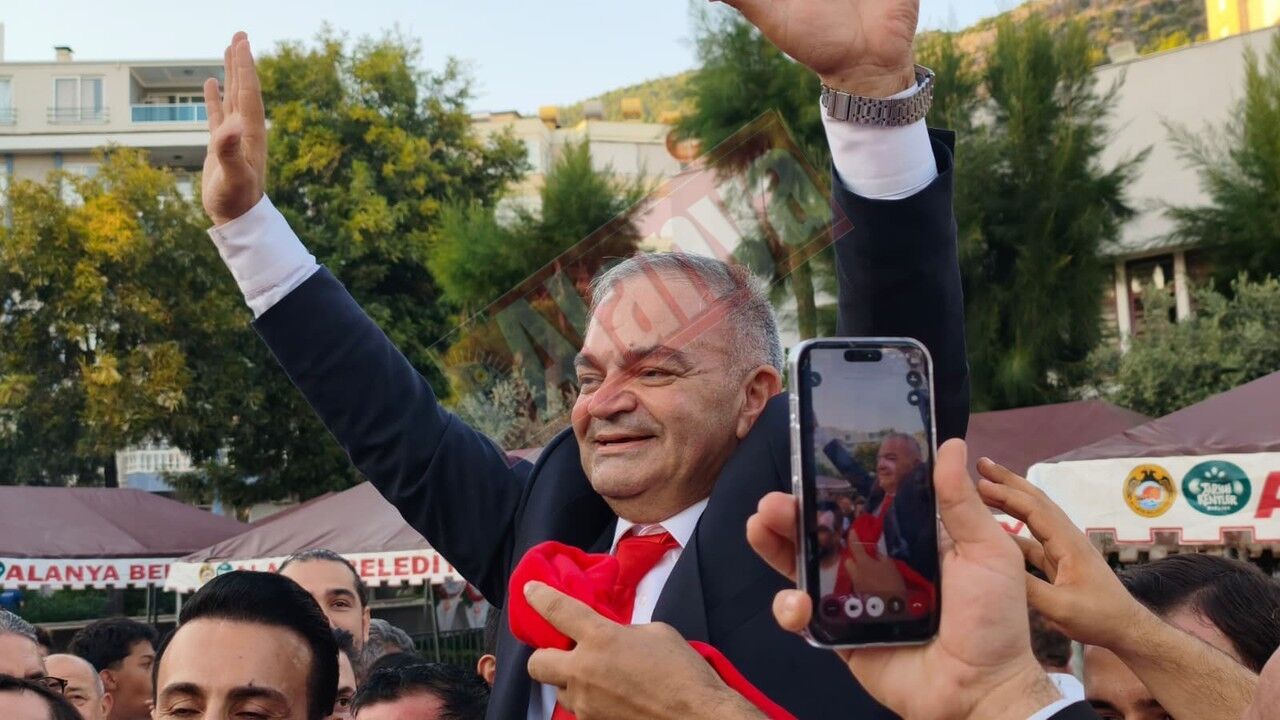 Mustafa Tuna ALTSO seçim kutlaması